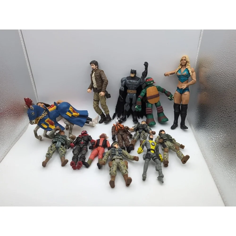 WWE Star Wars‎ G.I Joe Fortnight Batman Ninja Turtles Action Figures Lot Of 14